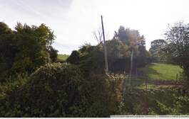 161100