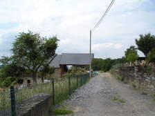18752