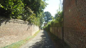 285722