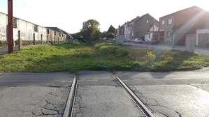 307991