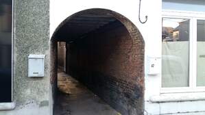 308337