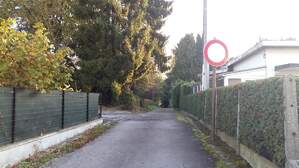 308343