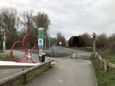 362283