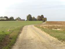 385483